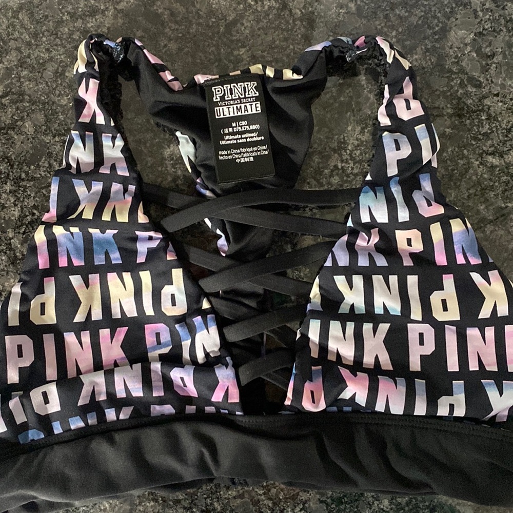 Sports bra